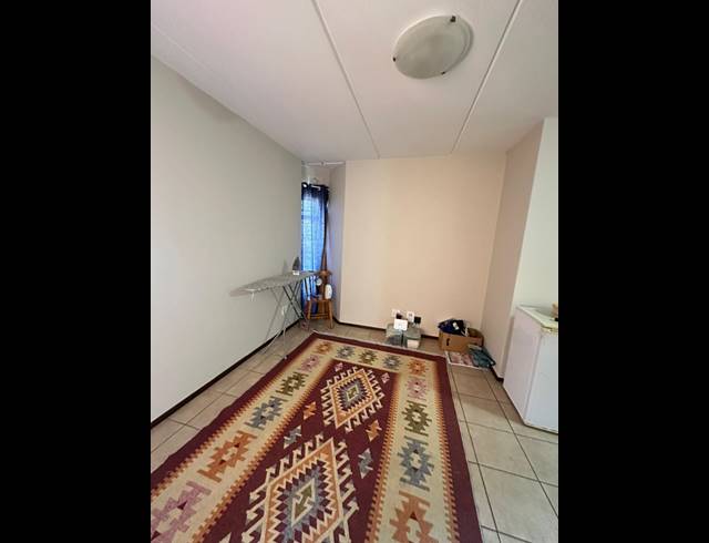1 BEDROOM APARTMENT FOR SALE IN ALLANDALE